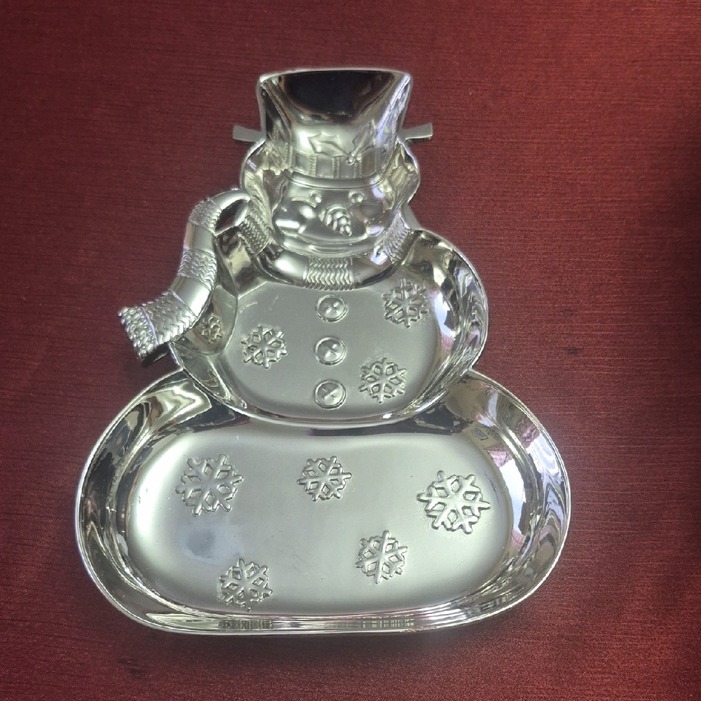 International Silver Metal Snowman Serving Or Soapdish Tray